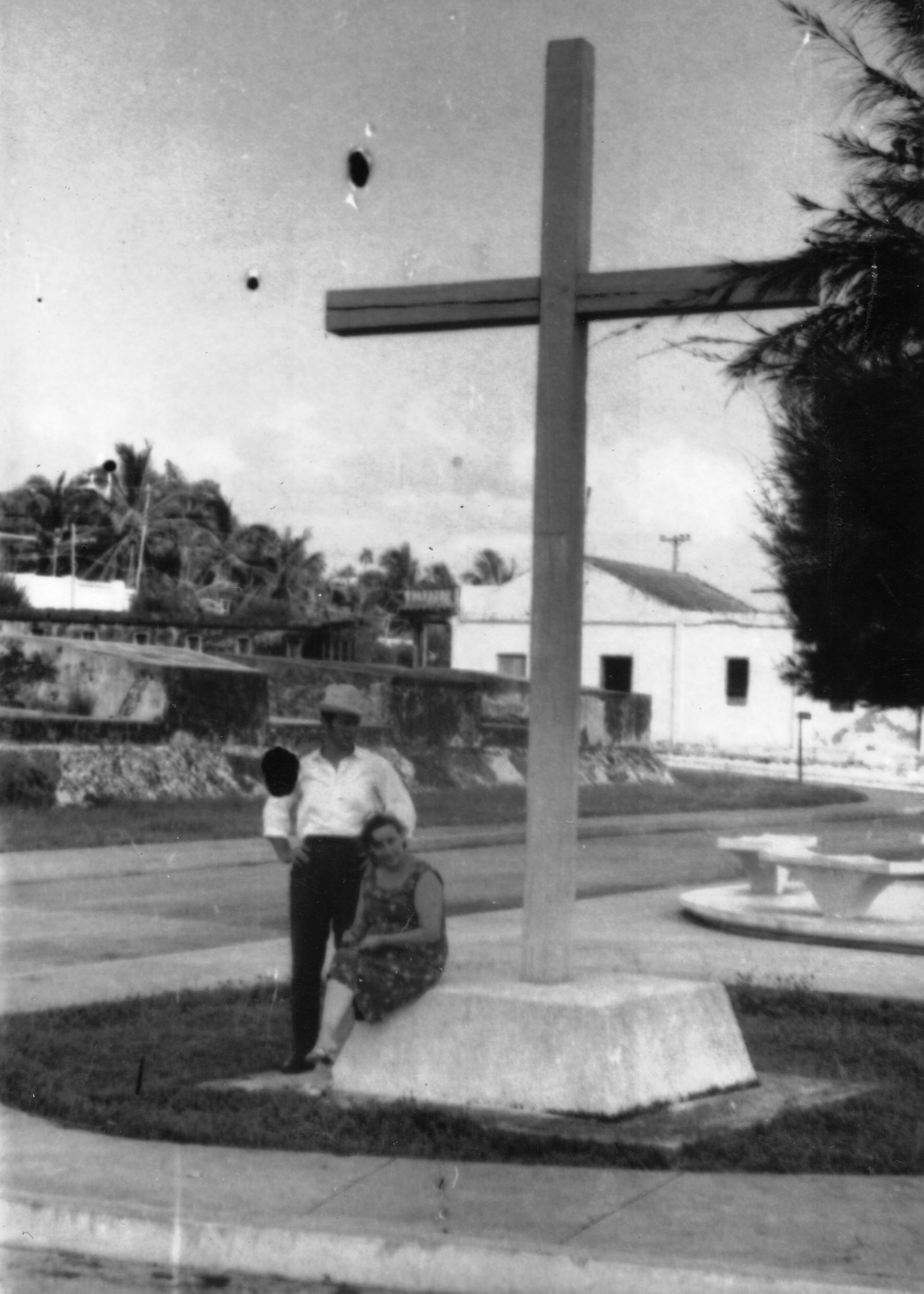 Город Баракоа. Крест на месте высадки Христофора Колумба 12 октября 1492 г.